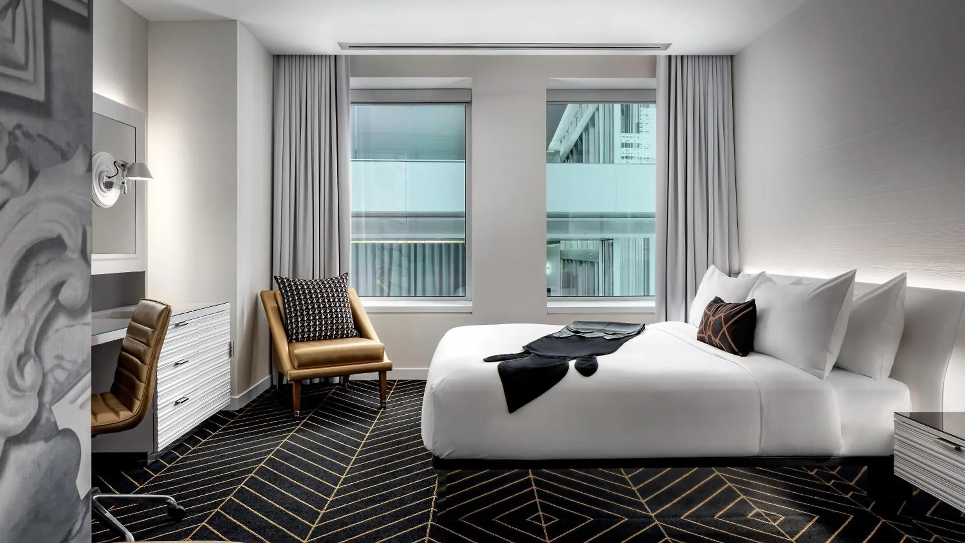 W Montreal Hotel Canada